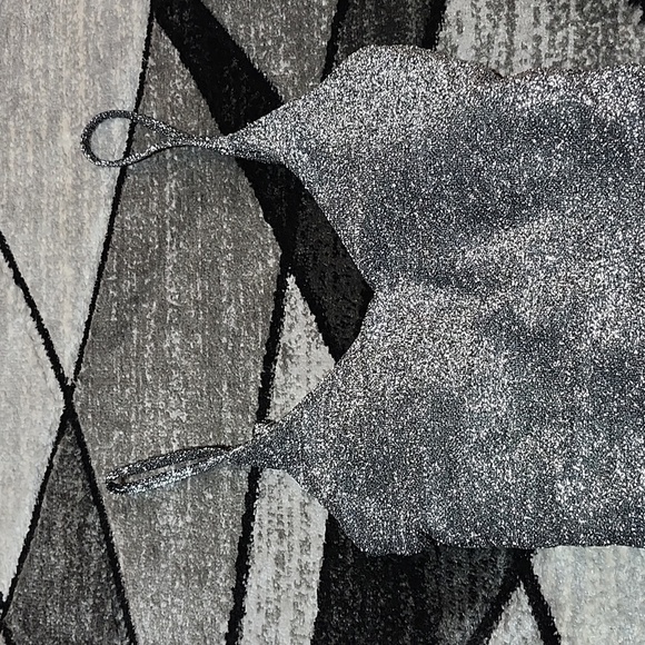 METALLIC SILVER SHIMMER ONE-PIECE SPAGHETTI STRAPS CUT-OUT BACK BIKINI S… - Picture 2 of 11